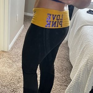 Victoria Secrets Minnesota Vikings Yoga pants Medium